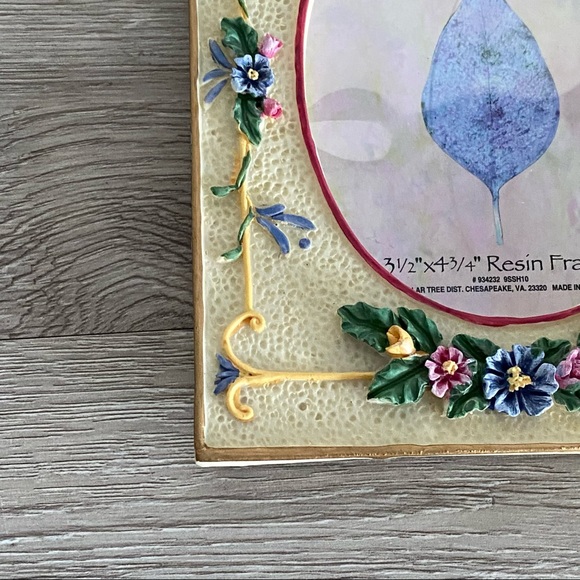 Vintage Special Moments 3d Flowers Resin Frame - Picture 5 of 13